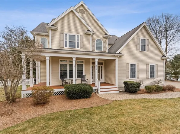 128 Center St, North Easton, MA 02356
