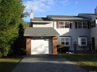 361 Heritage Ln, Monroe, NY 10950