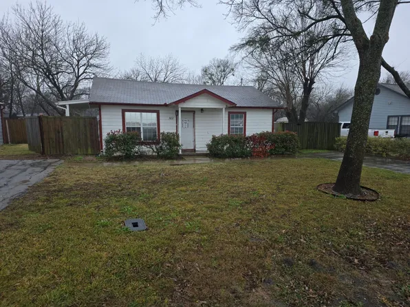 302 E Gertrude St, Crandall, TX 75114