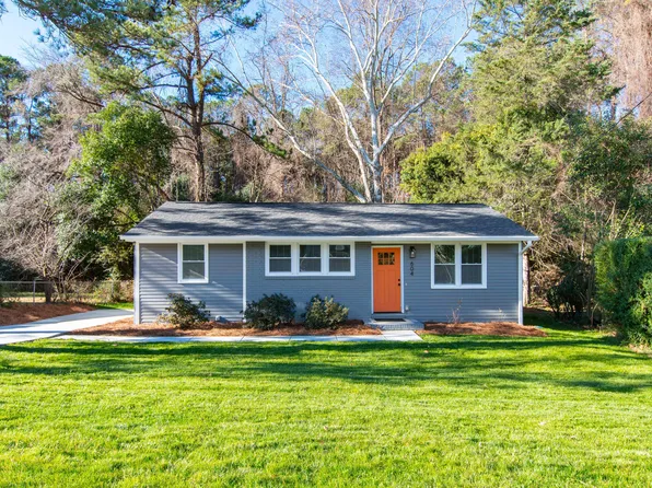 604 Hadley Rd, Raleigh, NC 27610