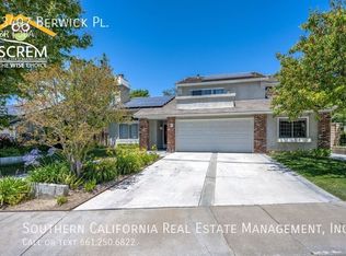 23407 Berwick Pl, Santa Clarita, CA 91354