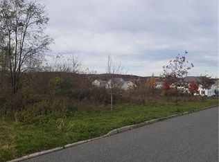Devito Dr Prop, Newburgh, NY 12550