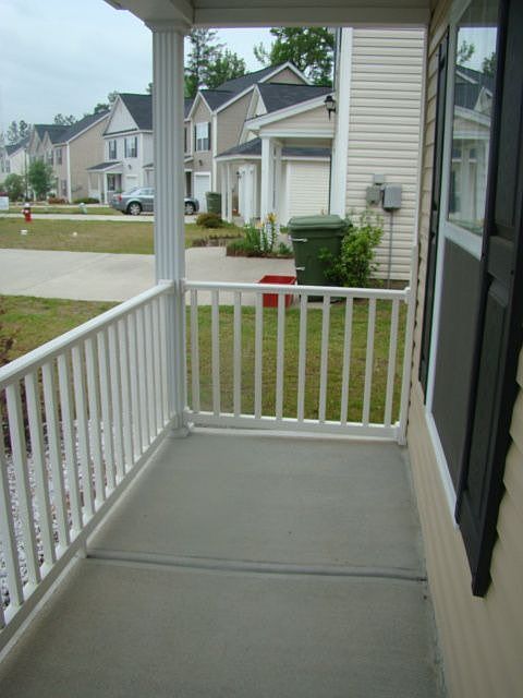 2nd image of 245 Arbor Falls Dr