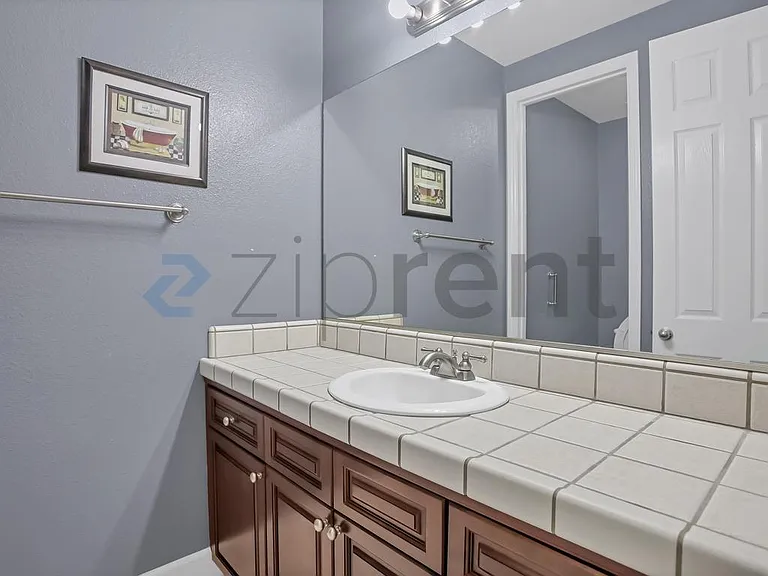5743 W Chennault Ave — Photo 25