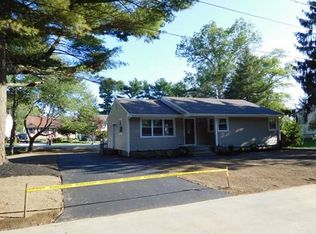 26 Leland St, New Bedford, MA 02745