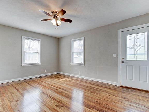 2nd image of 2330 Greenfield Ln