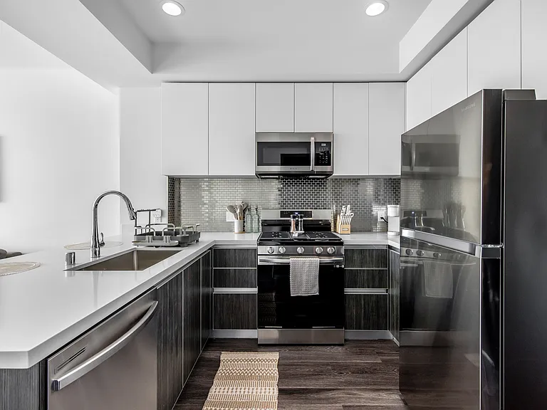 3621 Venice Blvd #403 — Photo 3