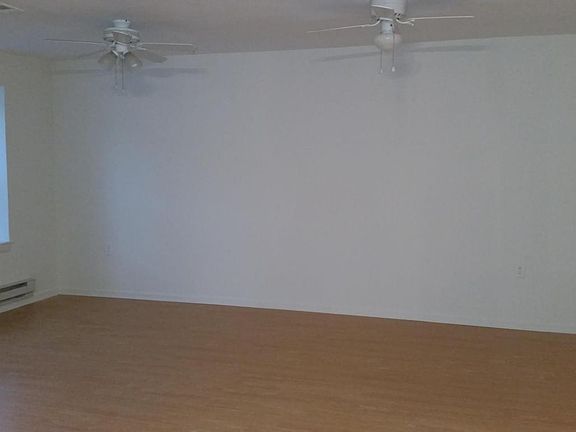 3rd image of 125B Milford Ave #61