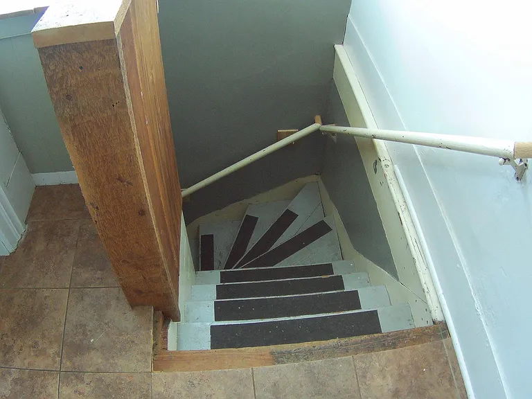 715 W Lovell St — Photo 10