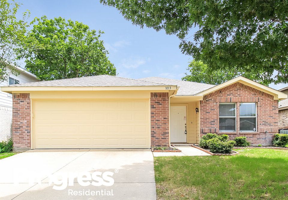 1st image of 1013 Dusty Palomino Dr