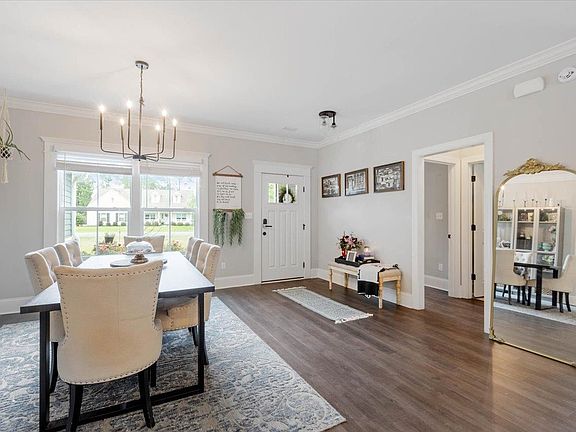 5th image of 120 Nandina Way