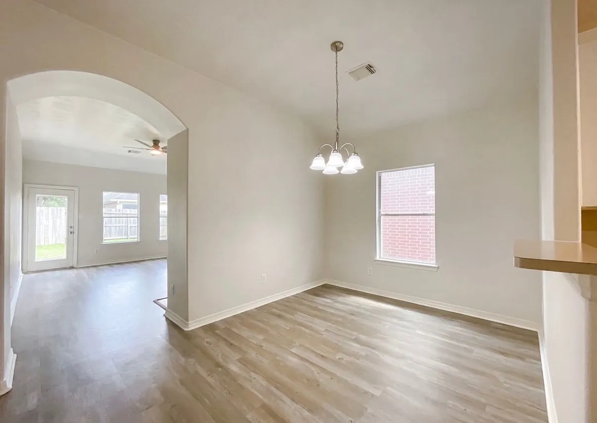 3 bed, 1770 sqft, $1,760 — Photo 4