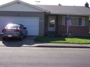 1002 Oak St, Kelso, WA 98626
