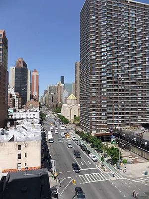 Sold by Town Residential | media 34