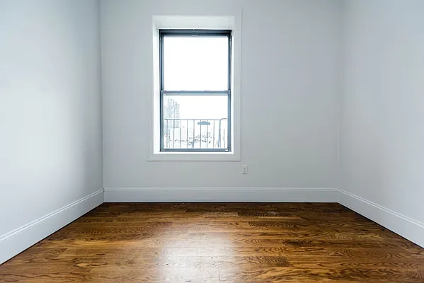 Rented by Nooklyn NYC LLC | media 33