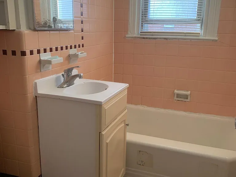 6914 Horrocks St #1 — Photo 3