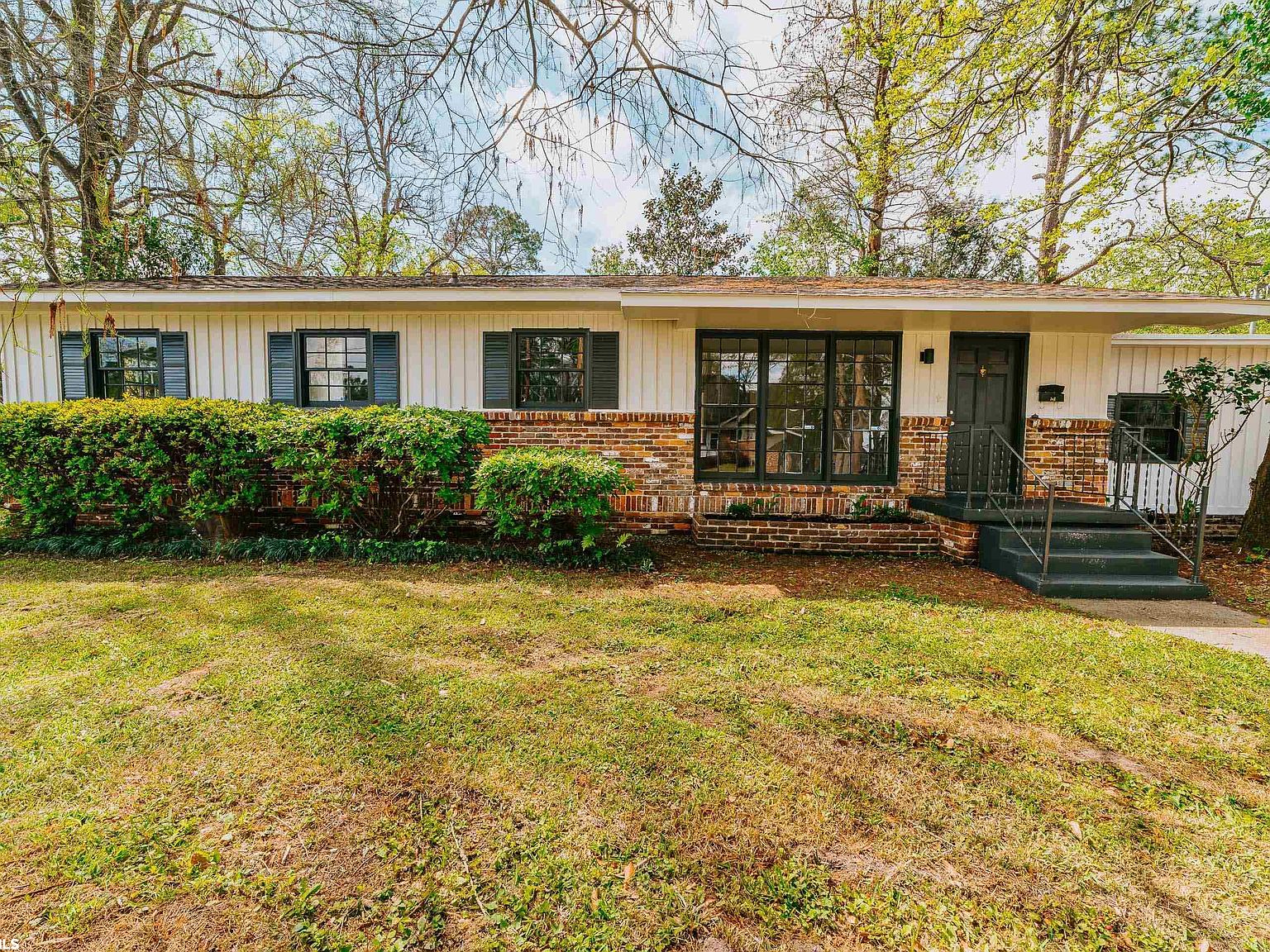 2563 Courtney St S, Mobile, AL 36606 Zillow