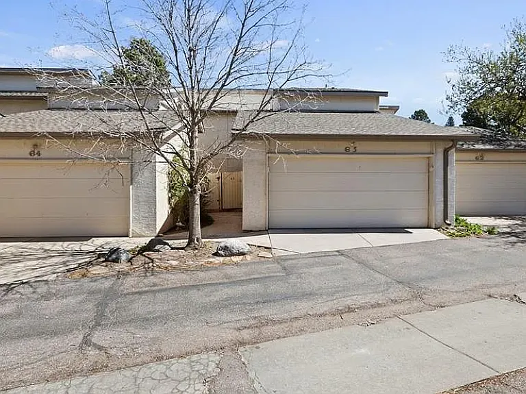 3330 Templeton Gap Rd #63 — Photo 1