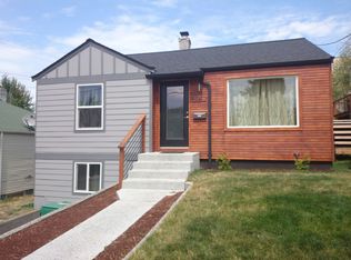 3752 SW Austin St, Seattle, WA 98126