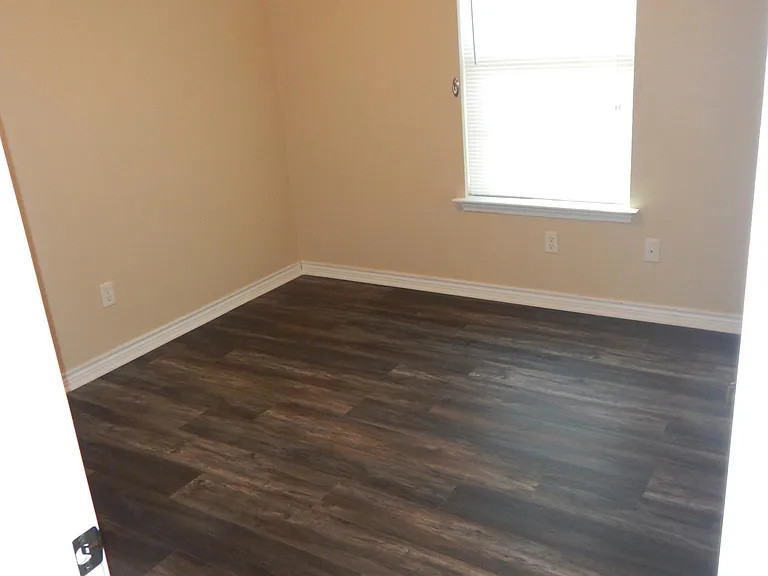 402 N Cleveland Ave — Photo 18