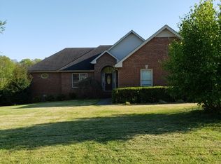 898 S Ridge Trl, Clarksville, TN 37043