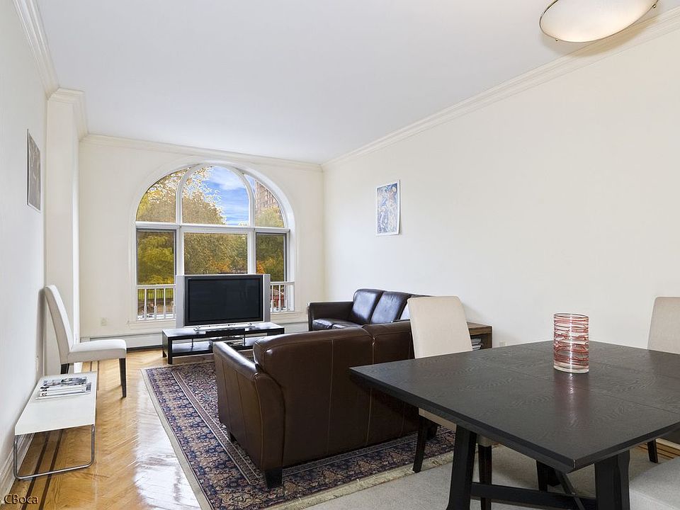 2nd image of 9 Mount Morris Park W APT 9B