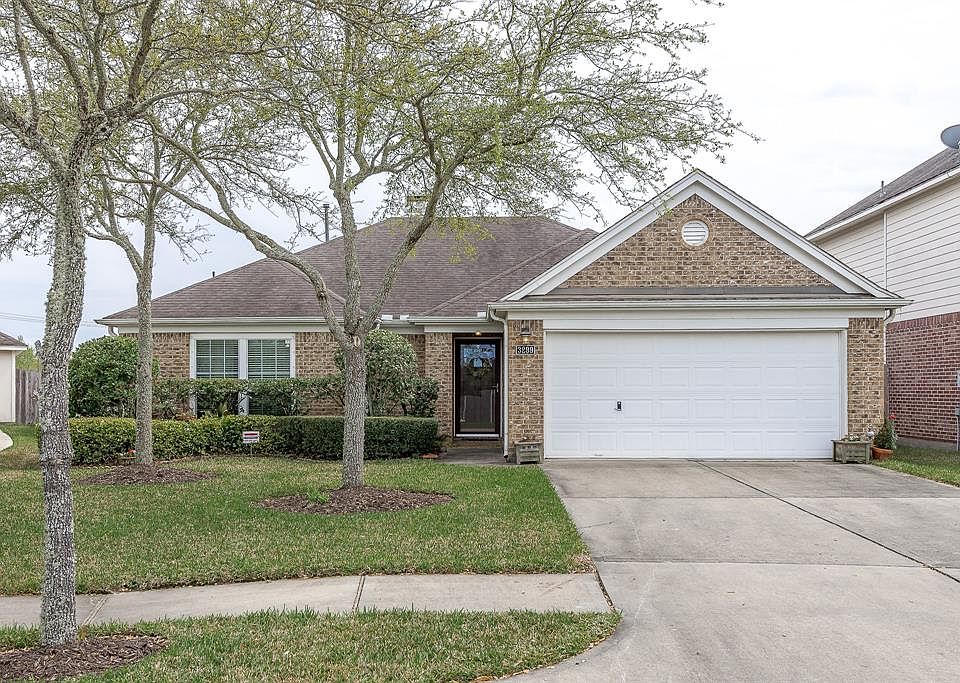 1st image of 3299 Park Falls Ln