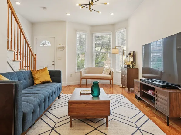 493 Mercer St Unit 2, Jersey City, NJ 07306