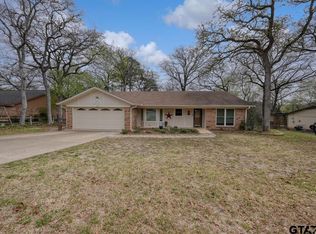 409 Hide A Way Ln E, Lindale, TX 75771