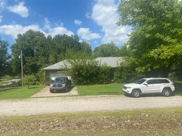 2166W 1300th S, Haubstadt, IN 47639