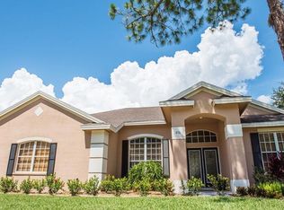 416 Pinewood Dr, Oldsmar, FL 34677