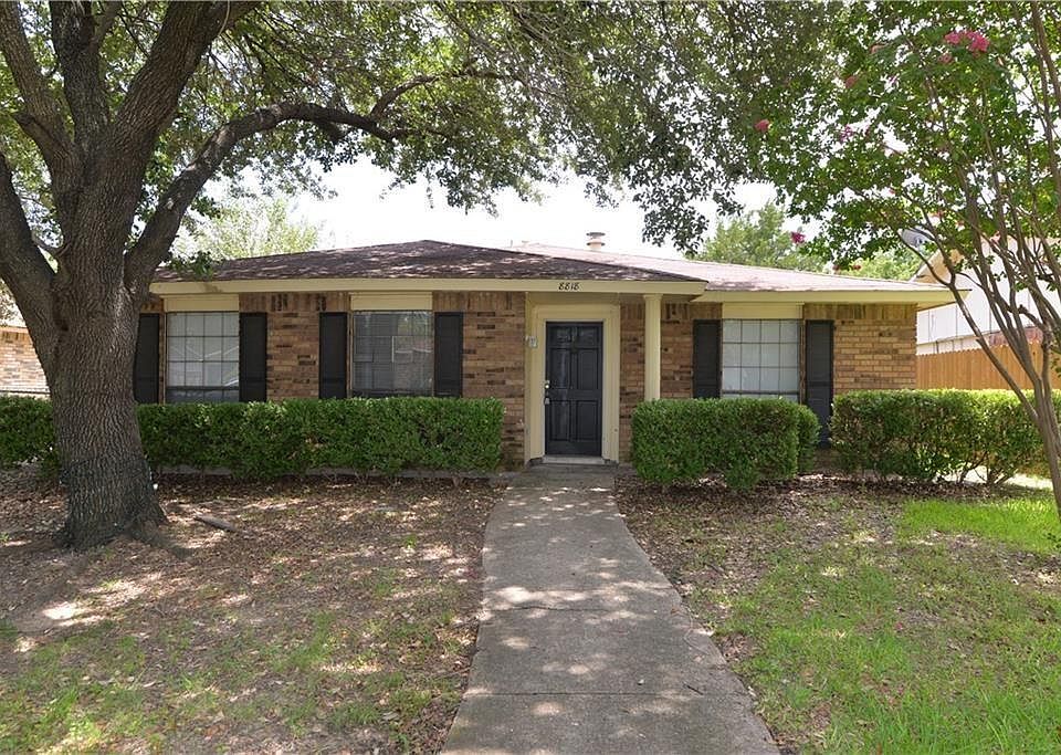1st image of 8818 Willowbrook Dr