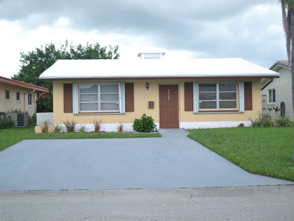 1st image of 4404 NW 46th St