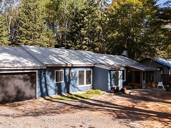 4th image of 328 Muskoka Rd #10