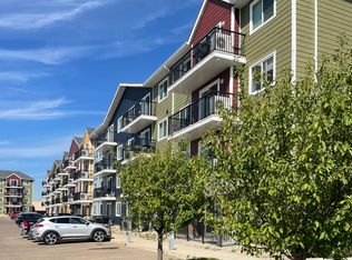 7104 41st St, Lloydminster, AB T9V3N4