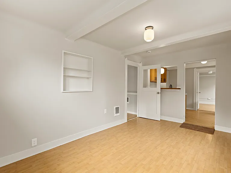 3036 4th Ave W #6 — Photo 19