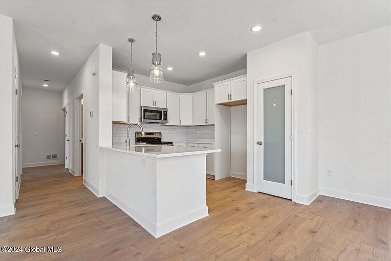 2nd image of 26 Kendra Court