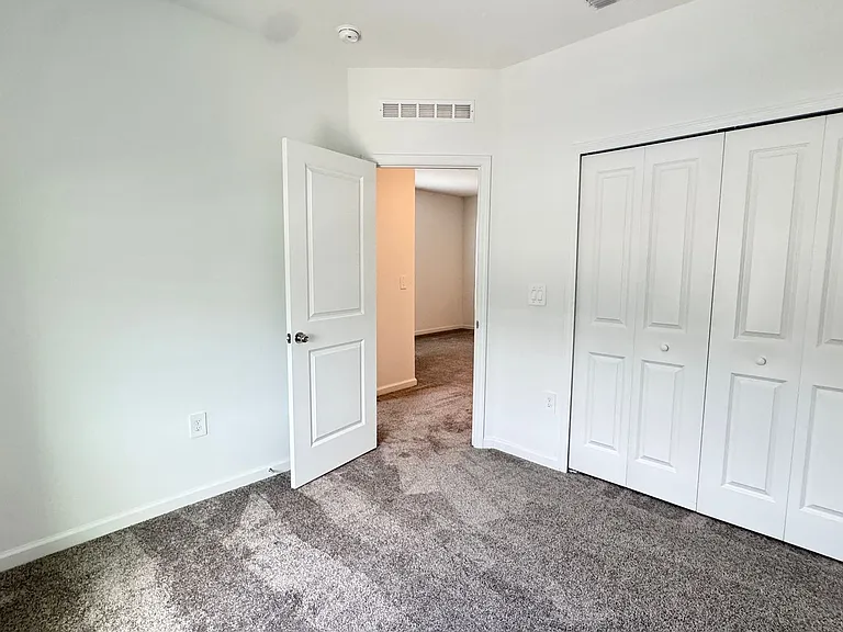 3141 Laurent Loop — Photo 33