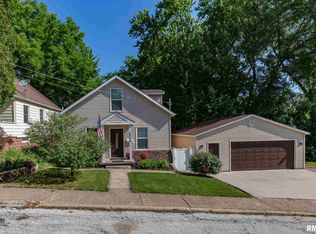 2340 E High St, Davenport, IA 52803