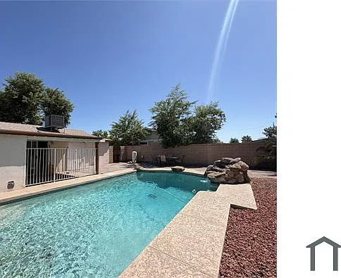 6815 W Carol Ave — Photo 13