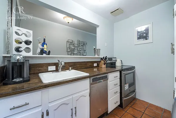 Sold by Capital Realty NY | media 5