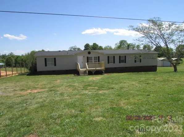 314 E Double Shoals Rd, Lawndale, NC 28090