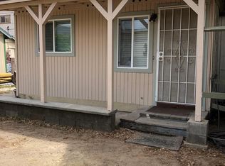 311 S Ojai St #D, Santa Paula, CA 93060