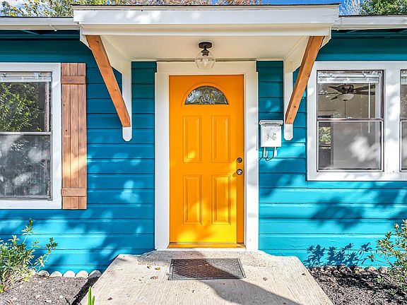 5th image of 1013 Dutch St