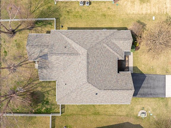 2nd image of 32944 Sandstone Dr