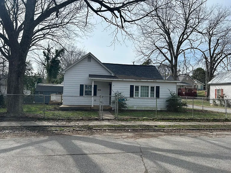 306 Walnut St — Photo 19