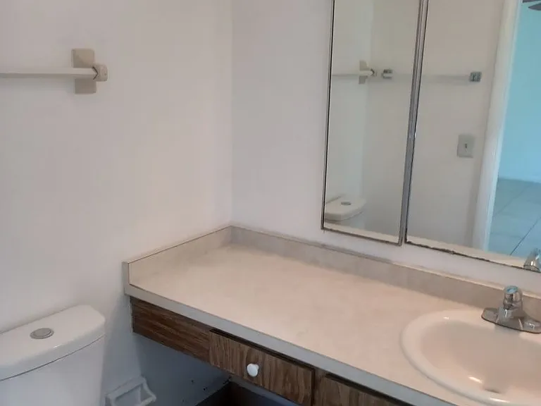 4808 Lucaya Dr — Photo 13