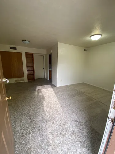 321 Withers St Photo 1