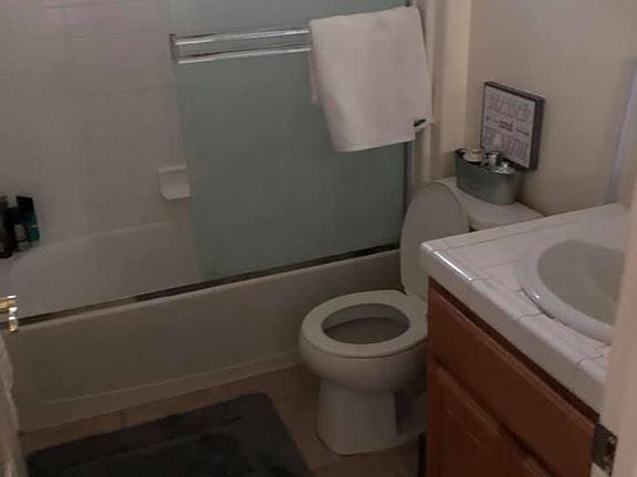 Full Bath