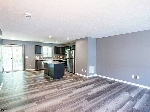 5th image of 291 Karson Dr